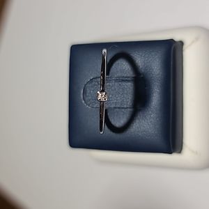 14KT gold and diamond ring